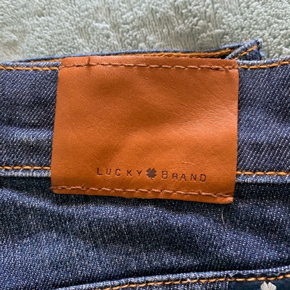 Lucky Brand Denim Cropped Jeans - Picture 7 of 7